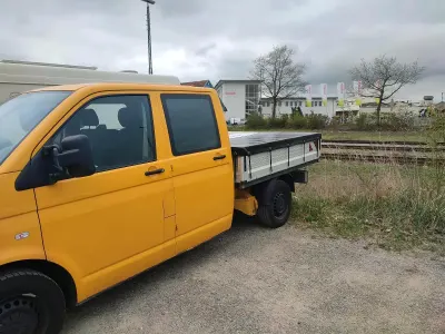 Gebraucht VW T5 105 PS (77 kW) 2010 Gelb Van