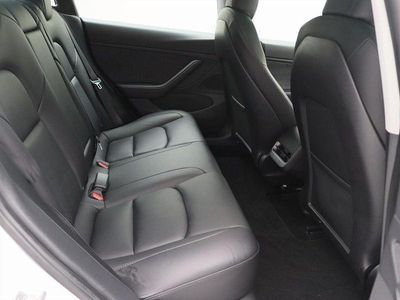 Weiß Gebraucht 2020 Tesla Model 3 Performance Limousine | 23.900 € (Etwas zu teuer)