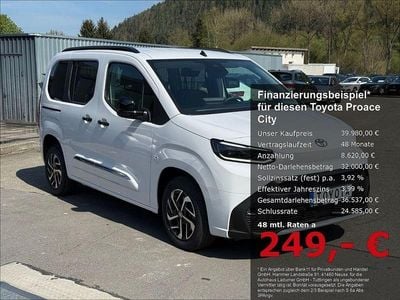 Gebraucht Toyota Proace Verso City 100 kW (136 PS) 2025 Weiß Kombi