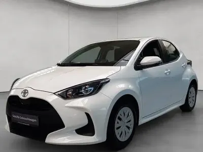 Gebraucht Toyota Yaris Comfort 72 PS (52 kW) 2023 Weiß Kleinwagen