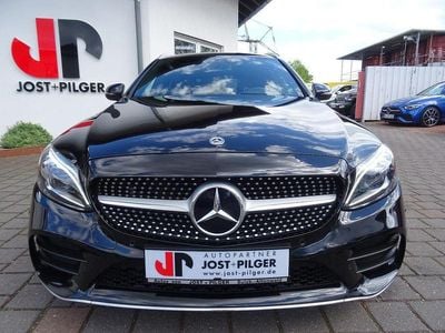 Second-hand Mercedes C200 AMG line 184 CP (135 kW) 2019 Negru Berlinǎ