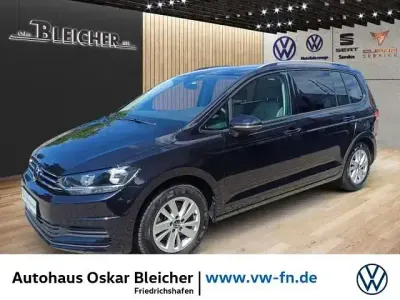 Gebraucht VW Touran Comfortline 150 PS (110 kW) 2024 Schwarz Van / Kleinbus