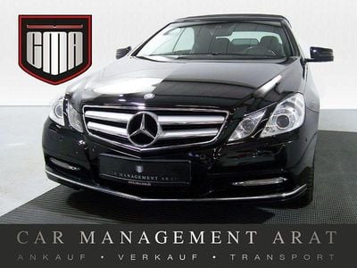 Obsidianschwarz (metallic) Gebraucht 2011 Mercedes E200 Avantgarde Cabrio | 13.796 € (Fairer Preis)