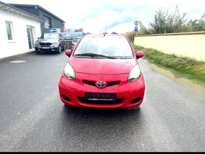 Occasion Toyota Aygo Basis 68 ch (50 kW) 2011 Rouge Citadine
