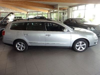 Silber metallic Gebraucht 2009 VW Passat Kombi | 4.999 € (Teuer)