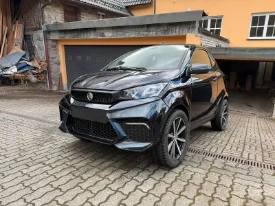 Używany Aixam Coupe GTI 2023 Czarny Hatchback
