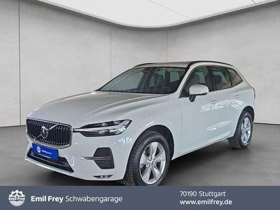 Usata Volvo XC60 Momentum 235 CV (172 kW) 2022 Bianco SUV