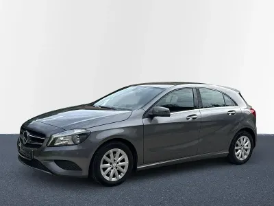 Gebraucht Mercedes A180 Style 122 PS (89 kW) 2013 Grau Kleinwagen
