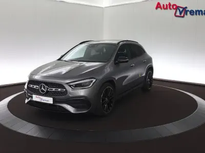 Gebraucht Mercedes GLA200 Business 163 PS (119 kW) 2021 Grau SUV