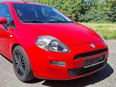 Usata Fiat Grande Punto 77 CV (56 kW) 2011 Rosso Utilitaria