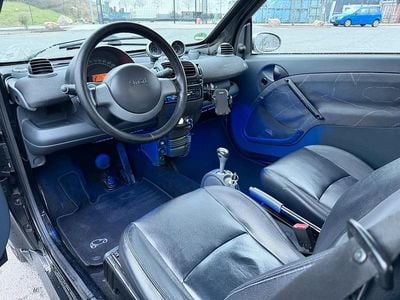 Grau Gebraucht 2004 Smart ForTwo Cabrio Cabrio | 1.150 €