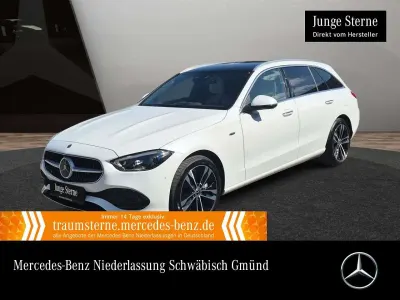 Gebraucht Mercedes C300e Avantgarde 197 PS (144 kW) 2025 Weiß Limousine