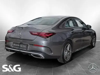 Gebraucht Mercedes CLA200 163 PS (119 kW) 2024 Coupé