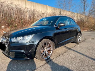 Gebraucht Audi A1 Attraction 86 PS (63 kW) 2015 Schwarz Kleinwagen