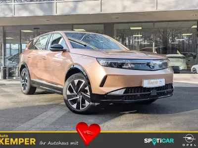 Gebraucht Opel Grandland Electric Edition 156 kW (213 PS) 2025 Impakt kupfer (metallic) SUV