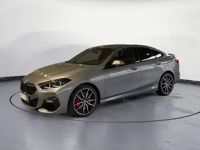 Gebraucht BMW 220 Performance 178 PS (130 kW) 2024 Grau Coupé