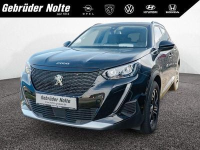 Schwarz / Gebraucht 2021 Peugeot e-2008 Allure SUV | 15.990 € (Guter Preis)