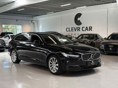 Gebraucht Volvo V90 Momentum 197 PS (144 kW) 2022 Schwarz Kombi