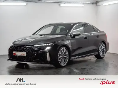 Gebraucht Audi RS3 Ambiente 400 PS (294 kW) 2021 Schwarz Limousine