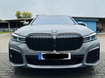 BMW 740