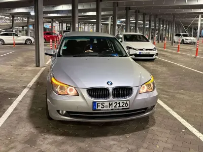Gebraucht BMW 525 Lifestyle 197 PS (144 kW) 2010 Silber Kombi