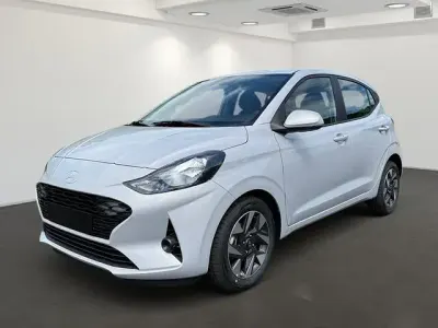 Neu Hyundai i10 Trend 79 PS (58 kW) 2025 Purple (lumen grey / mic) Kleinwagen