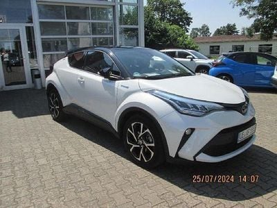 Gebraucht Toyota C-HR+ Plus 184 PS (135 kW) 2019 Novaweiß perleffekt / dach schwarz