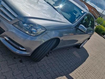 Mercedes C180