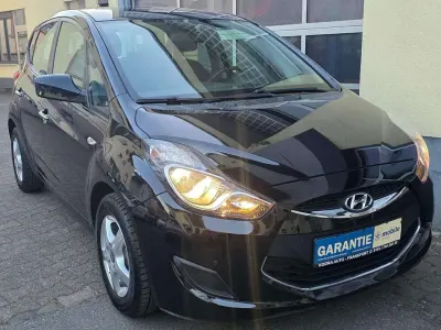 Gebraucht Hyundai ix20 Edition 125 PS (91 kW) 2014 Schwarz Kleinwagen