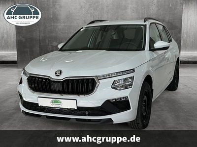 Weiss Gebraucht 2025 Skoda Kamiq Essence SUV | 23.950 € (Fairer Preis)