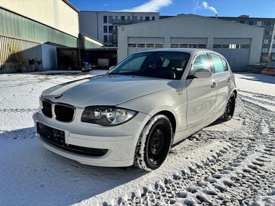 Weiß Gebraucht 2008 BMW 118 Kleinwagen | 3.000 € (Guter Preis)
