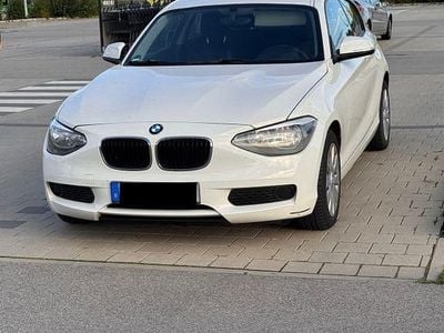 BMW 114