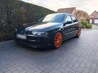 Gebraucht Seat Leon 263 PS (193 kW) 2000 Schwarz Kleinwagen