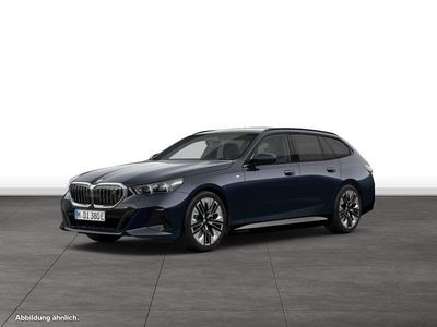 Carbonschwarz metallic Gebraucht 2025 BMW i5 Comfort Edition Kombi | 76.824 €