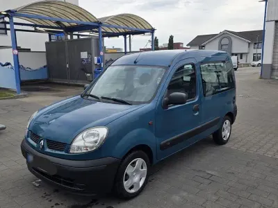 Usata Renault Kangoo Authentique 58 CV (42 kW) 2003 Verde Monovolume