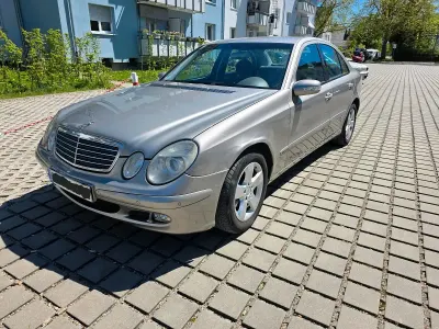 Używany Mercedes E200 2003 Sedan/Limuzyna