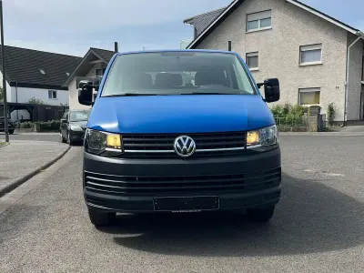 Gebraucht VW Transporter 114 PS (83 kW) 2017 Blau Van