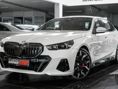 Gebraucht BMW 540 M Sport 303 PS (222 kW) 2025 Andere Limousine
