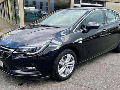 Gebraucht Opel Astra Dynamic 125 PS (91 kW) 2019 Schwarz metallic Kleinwagen
