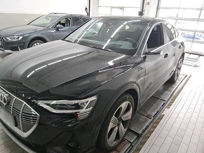 Mythosschwarz metallic Gebraucht 2020 Audi e-tron Sportback S-Line SUV | 34.945 € (Fairer Preis)