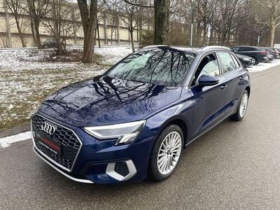 Gebraucht Audi A3 110 PS (80 kW) 2021 Navarrablau Limousine