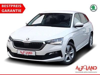 Gebraucht Skoda Scala Active 95 PS (69 kW) 2019 Weiß Kleinwagen