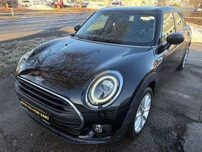 Midnight black (metallic) Gebraucht 2020 Mini One Clubman Kombi | 16.900 € (Fairer Preis)