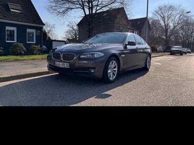 BMW 523