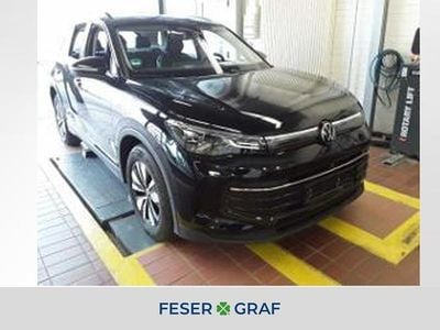 Gebraucht VW Tiguan Life 150 PS (110 kW) 2025 Grenadillschwarz metallic SUV