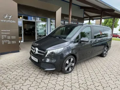 Gebraucht Mercedes V250 Sport 190 PS (139 kW) 2023 Grau Van / Kleinbus