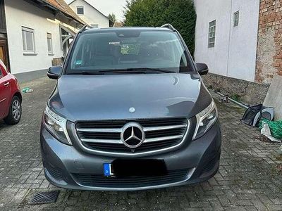 Gebraucht Mercedes V220 Edition 190 PS (139 kW) 2015 Grau Van / Kleinbus