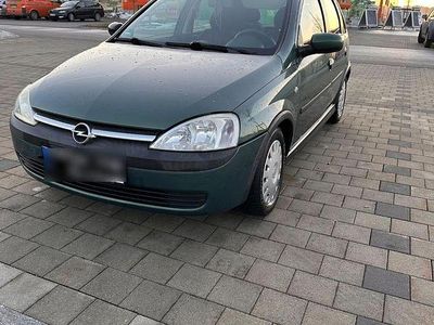 Grün Gebraucht 2003 Opel Corsa Kleinwagen | 1.499 € (Fairer Preis)