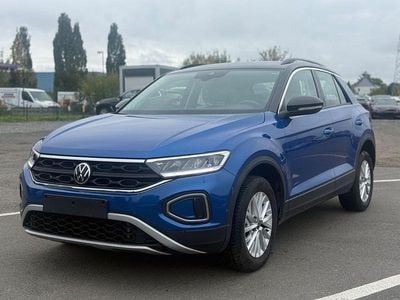 Usata VW T-Roc Life 150 CV (110 kW) 2023 Blu SUV