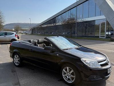 Gebraucht Opel Astra Cabriolet 140 PS (102 kW) 2007 Schwarz Cabrio